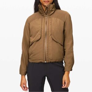Lululemon Always Effortless Jacket Size 4 - Frontier